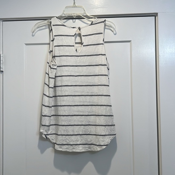 Papermoon White and Cream Tank Top Relaxed Fit size small. - Picture 5 of 7